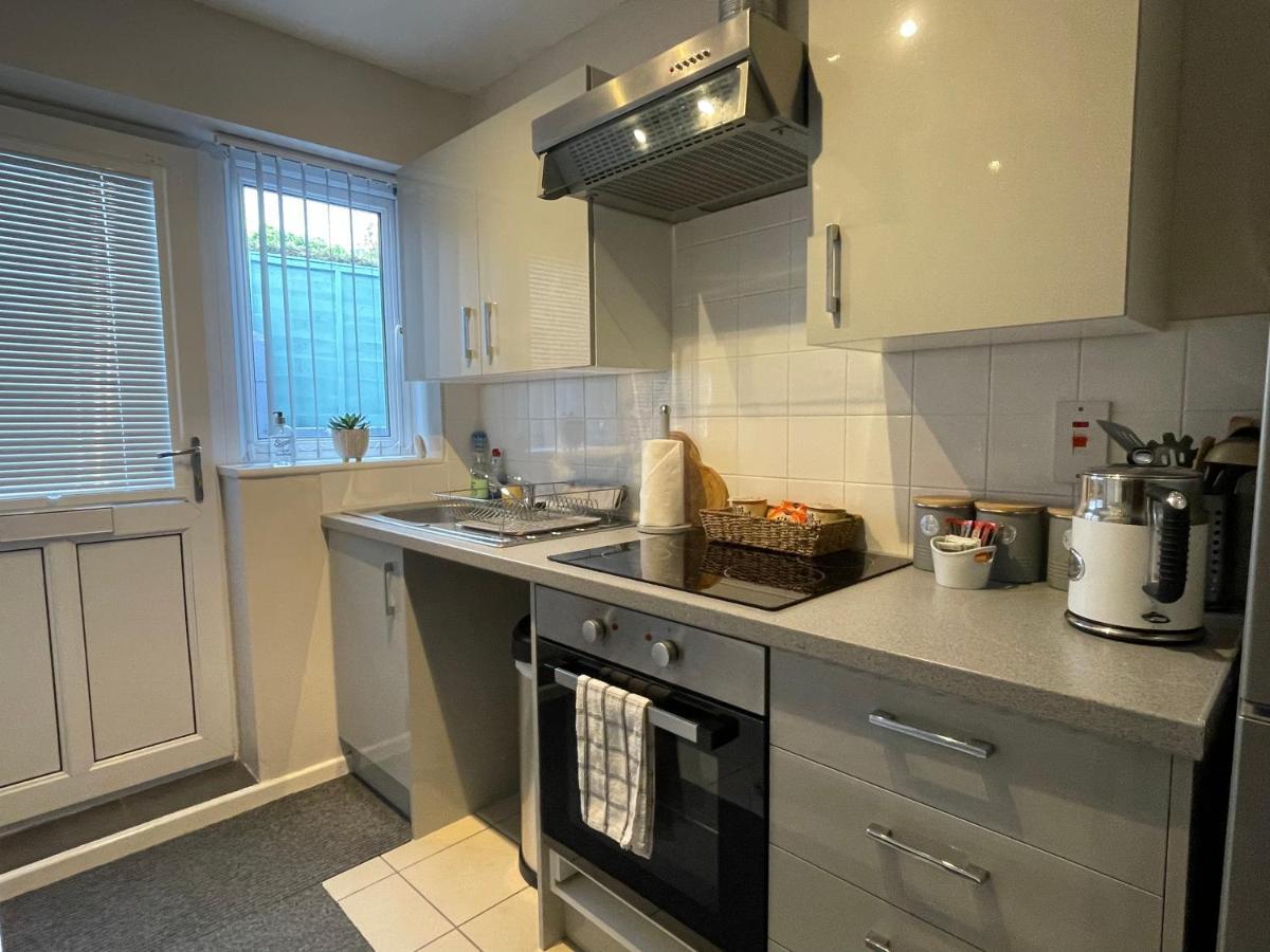 Westend Holiday Let 2 Brecon Exterior photo